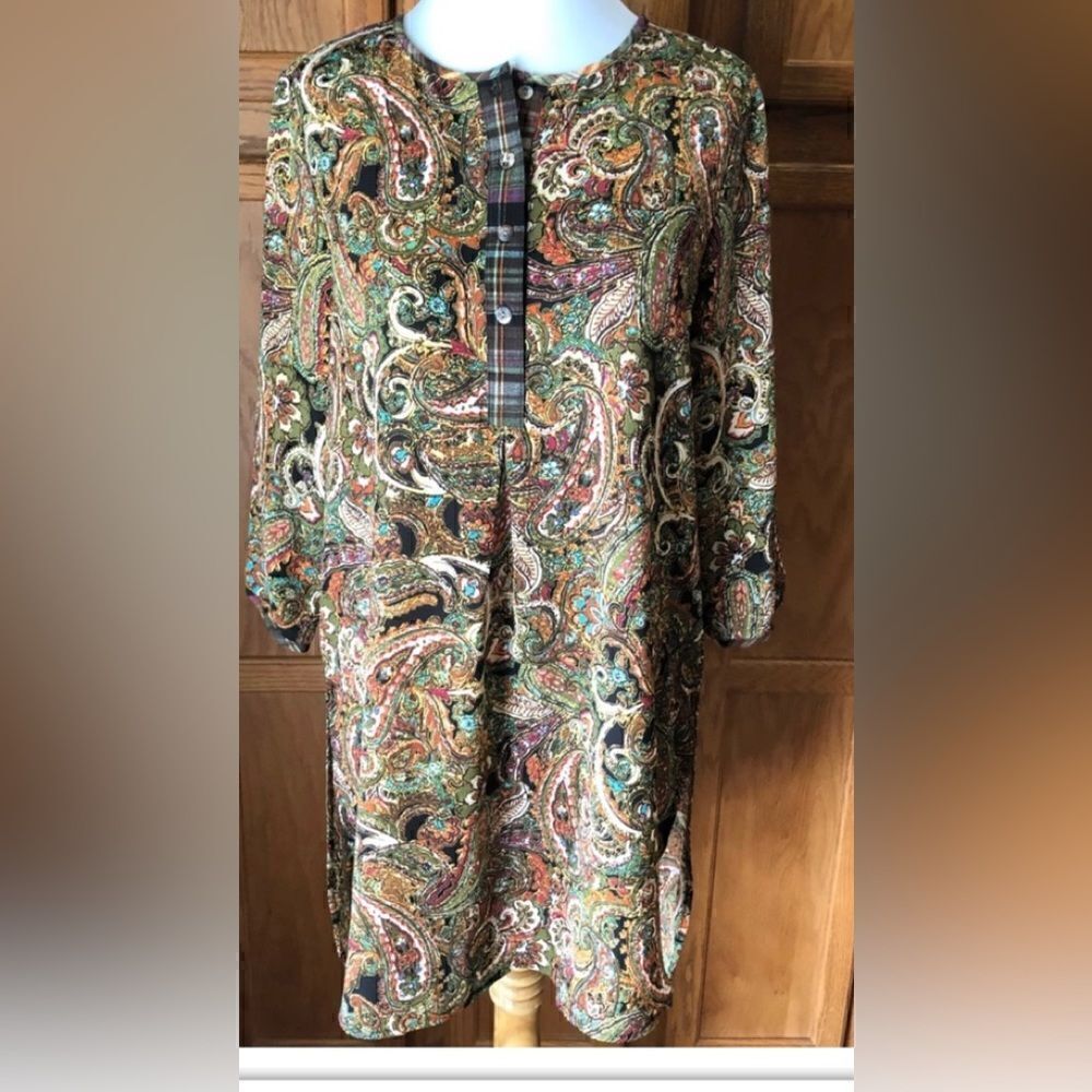 Fig and Flower Brown Paisley Button 3/4 Sleeve Top Tunic